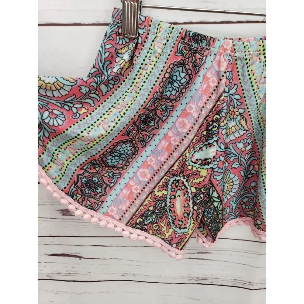 Little Mass girls medium Boho pull on boutique‎ shorts
